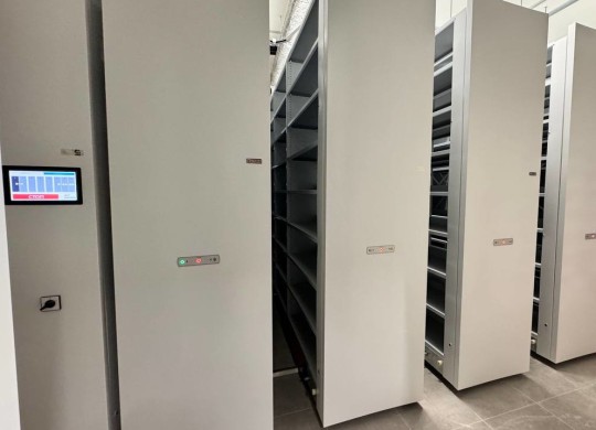 Применение стеллажей с электроприводом серии «Актив»